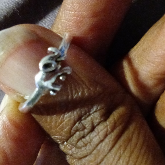 Elephant ring - Picture 3 of 4